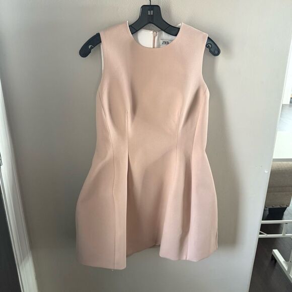 NWT Zara Voluminous Dress - Picture 2 of 3